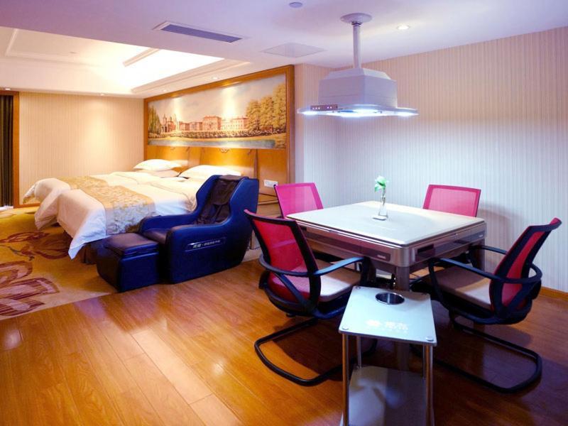 Vienna Hotel Shanghai Meilan Lake Metro Station Luodian  Экстерьер фото